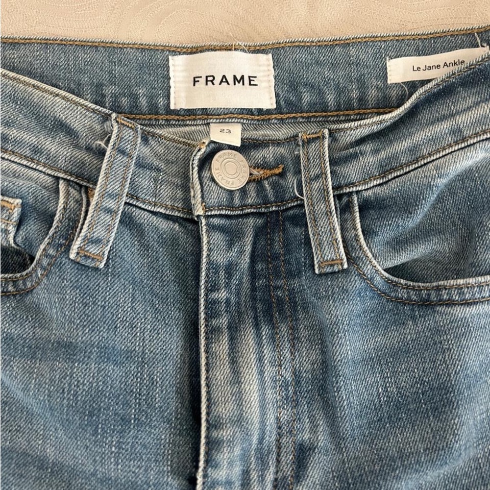 Frame Denim Light Blue Le Jane Ankle Jeans